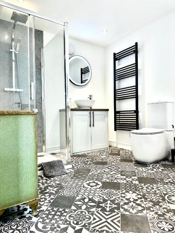 Central, Stylish - 2 Bed Property, The Stable @ Warrenfield, Free Wifi & Parking ออร์กนีย์ ภายนอก รูปภาพ